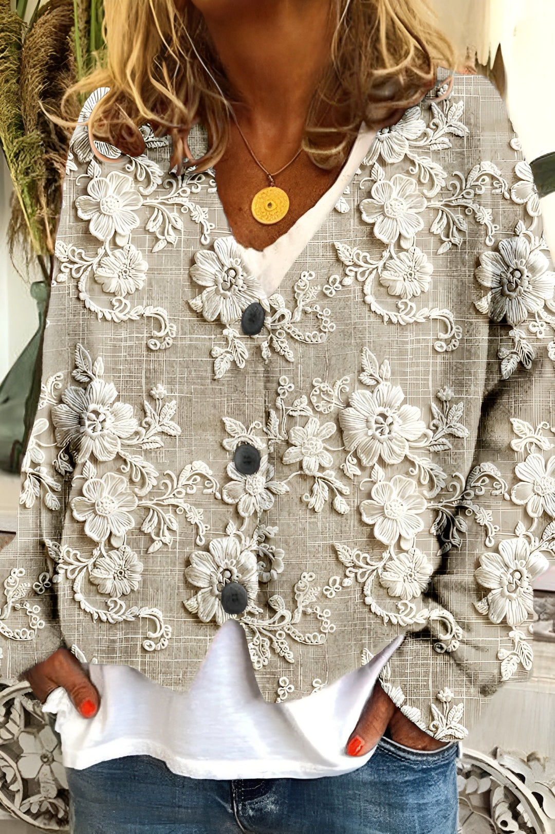 Sylvette™ | Cardigan à Broderie Florale