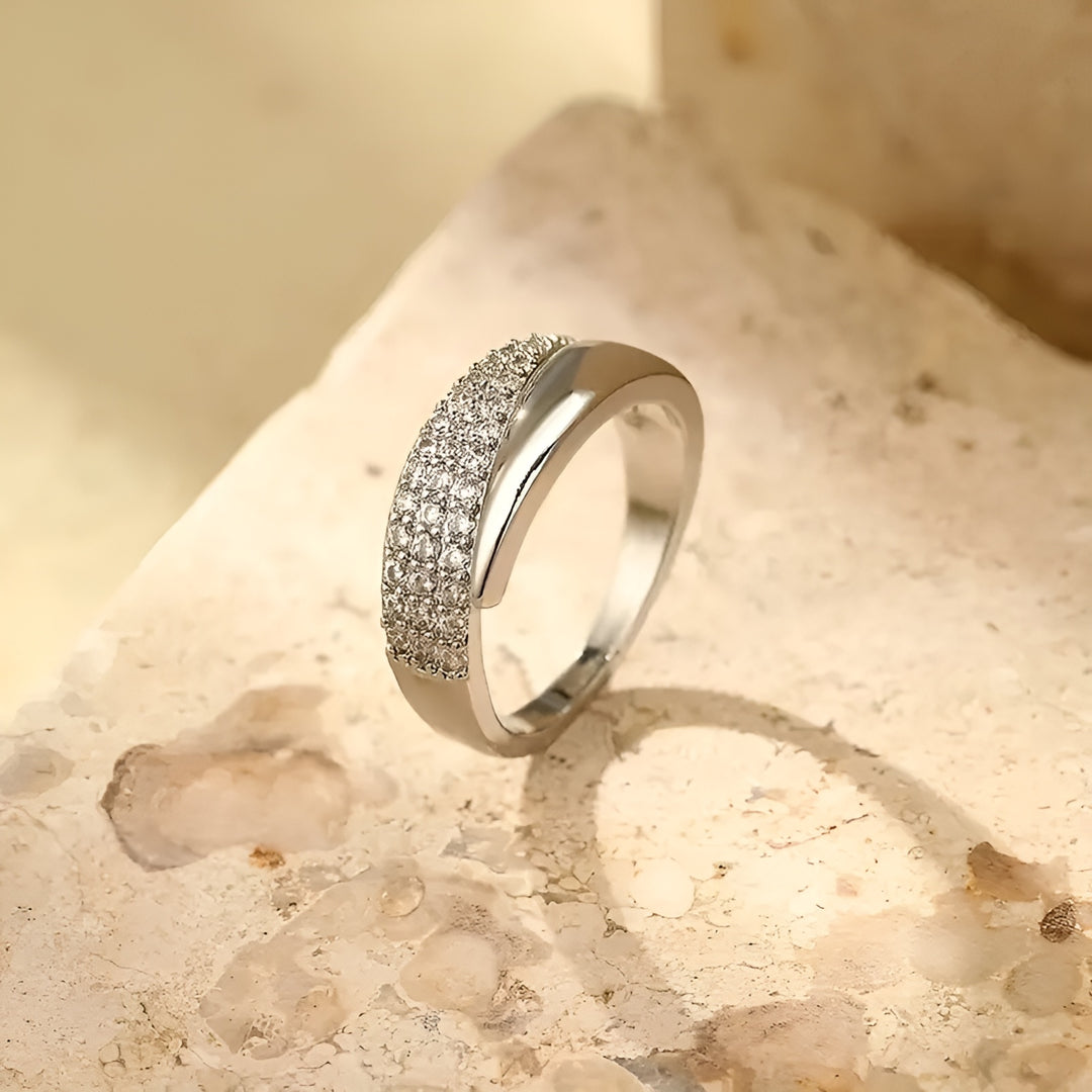 Élodie™ | Bague élégante scintillante