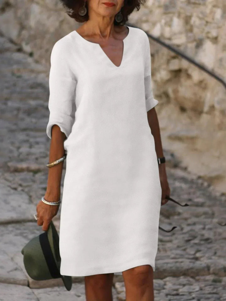 Josette™ | Robe élégante à col V Blanc