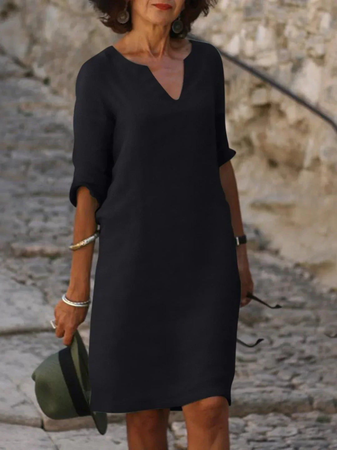 Josette™ | Robe élégante à col V Noir